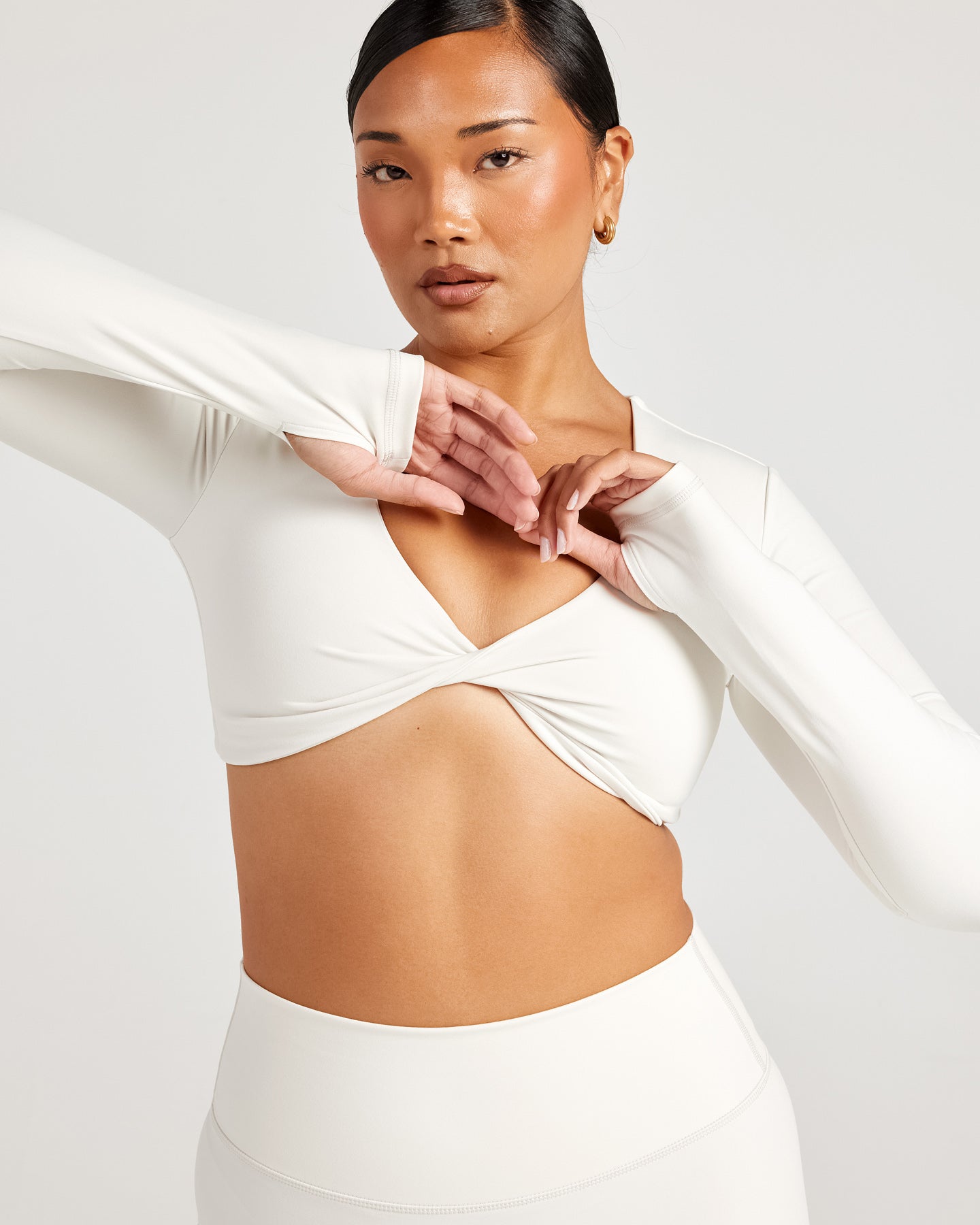 アマテラス　AURA FIT V-LINE Padded Longsleeve Aura Vantage Long Sleeve - Vanilla Latte – Elite Eleven