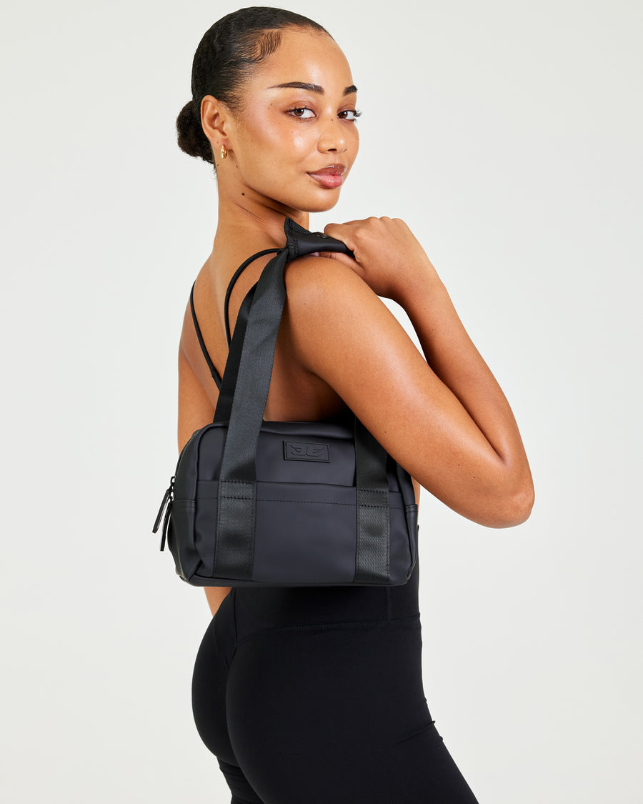 Mini Essentials Bag - Black – Elite Eleven