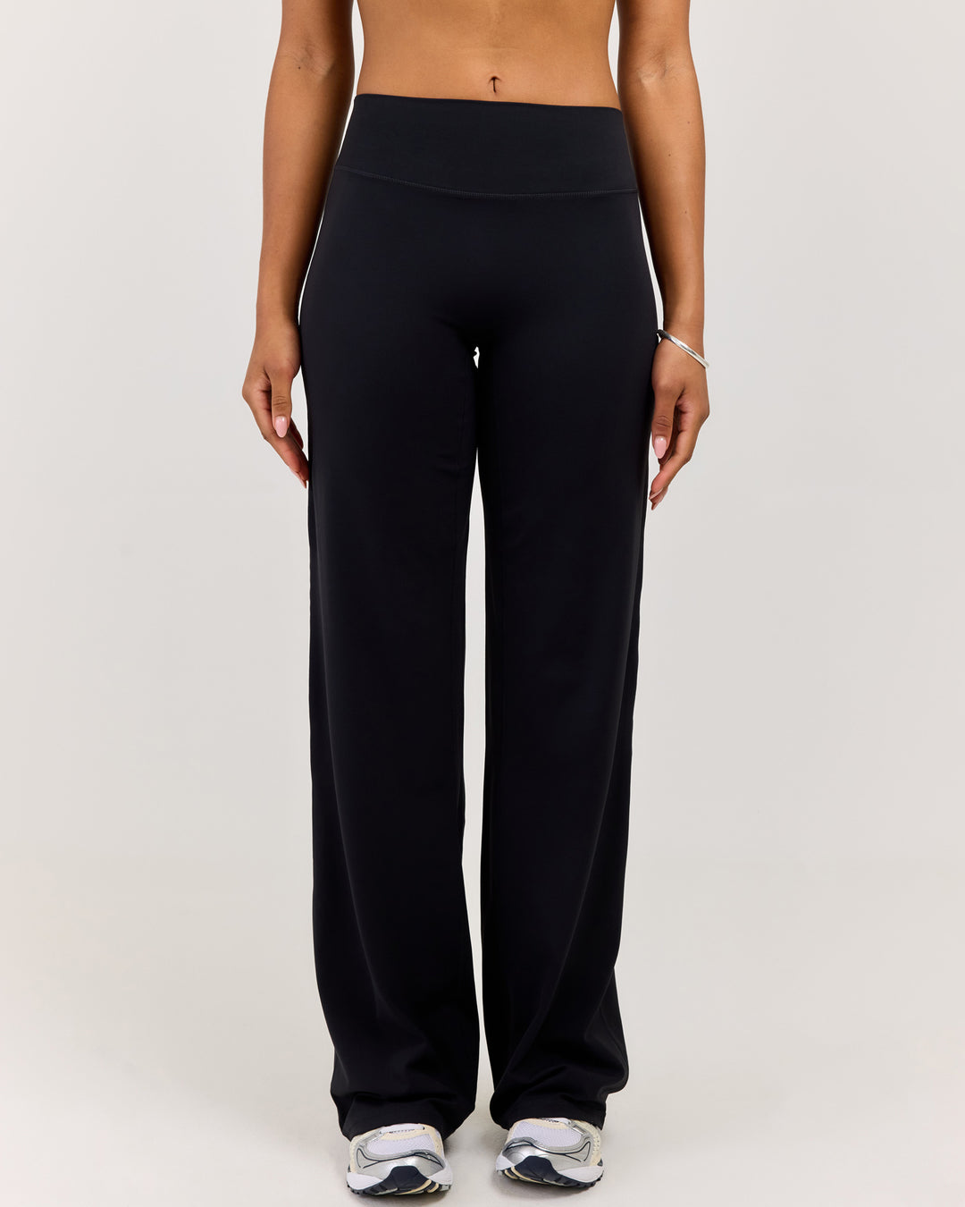 Airey Straight Leg Pants - Black