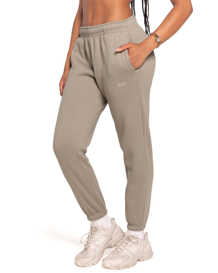 Classic Trackpants - Vintage Khaki