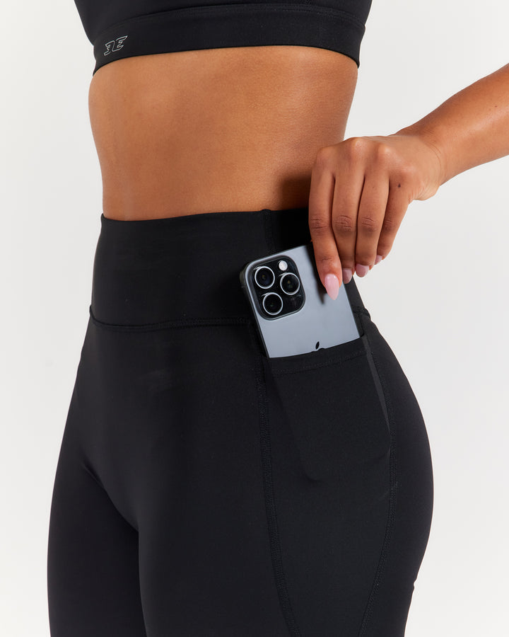 7/8 PerForm Pocket Leggings - Black