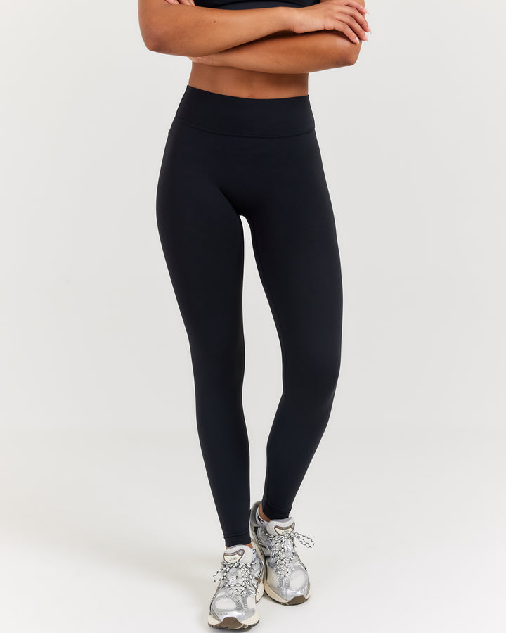 Soléa Invisible Scrunch Leggings - Black