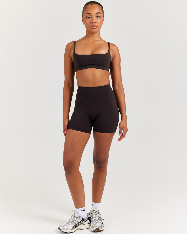 Soléa Invisible Scrunch Shorts - Coffee Bean