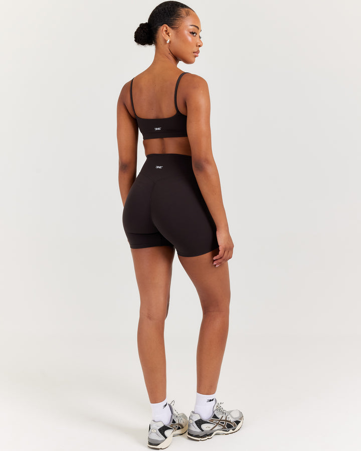 Soléa Invisible Scrunch Shorts - Coffee Bean