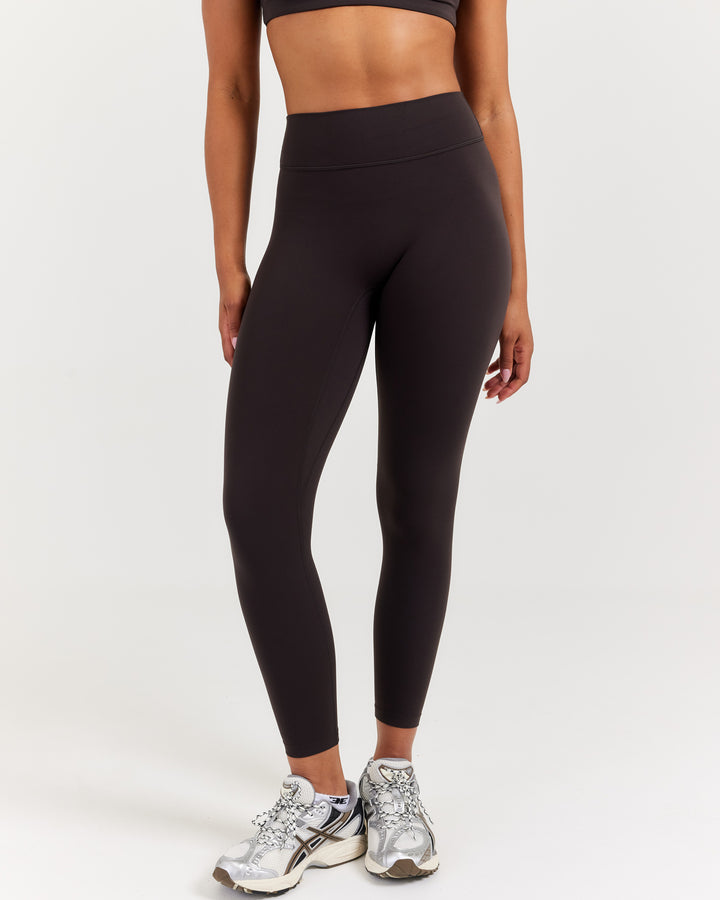 Soléa Petite Invisible Scrunch Leggings - Coffee Bean