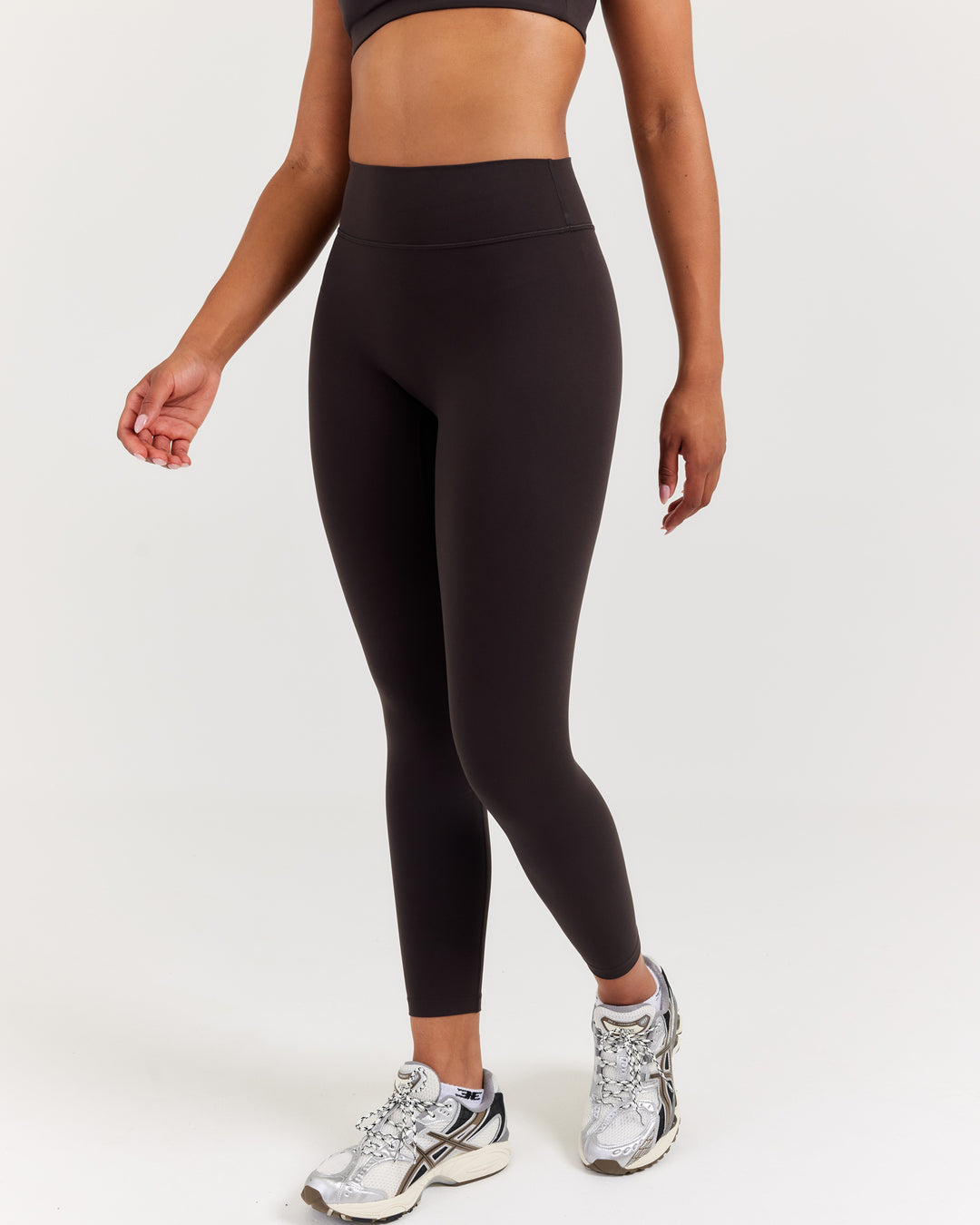 Soléa Petite Invisible Scrunch Leggings - Coffee Bean