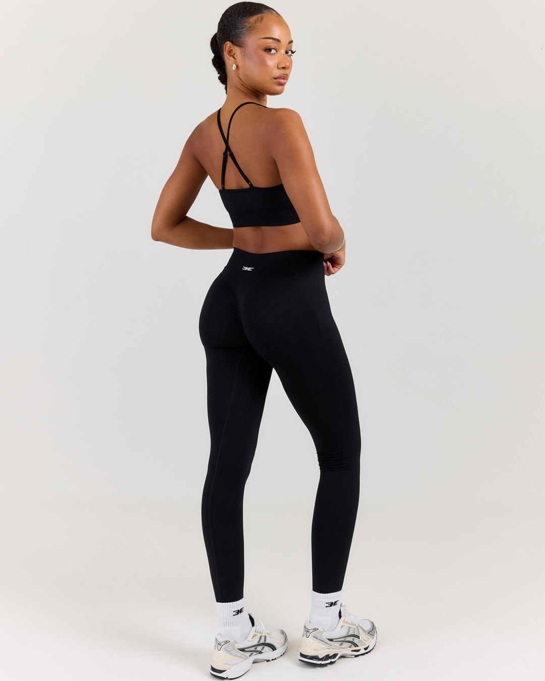 Elite Seamless Leggings V2 - Black