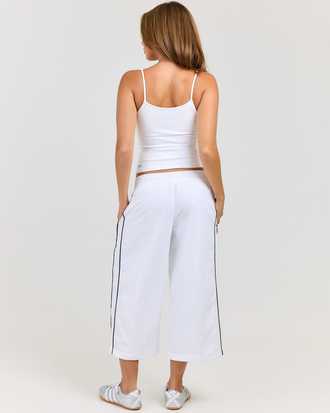EE Spray Capri Pants - White/Coffee Bean