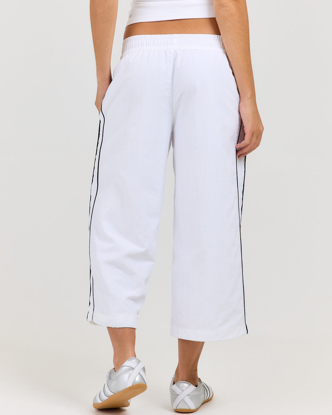 EE Spray Capri Pants - White/Coffee Bean