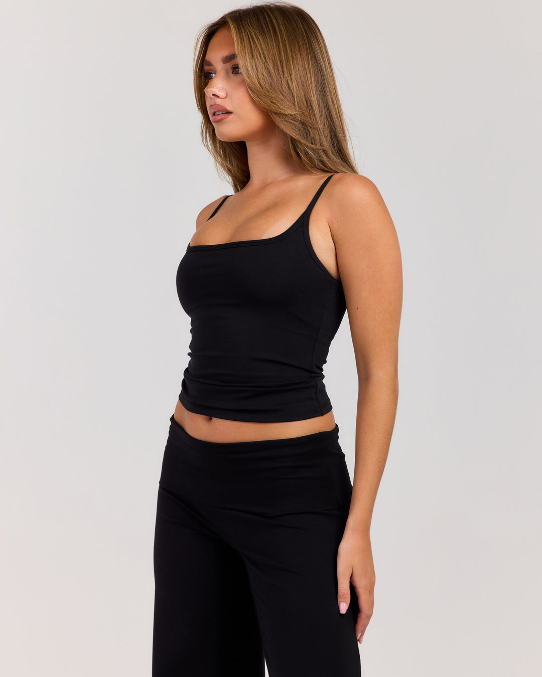 Flow Thin Strap Tank - Black
