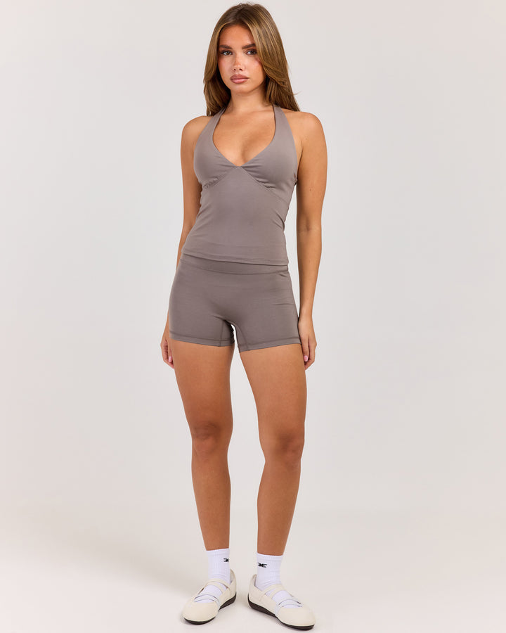Flow Mini Shorts - Almond Latte