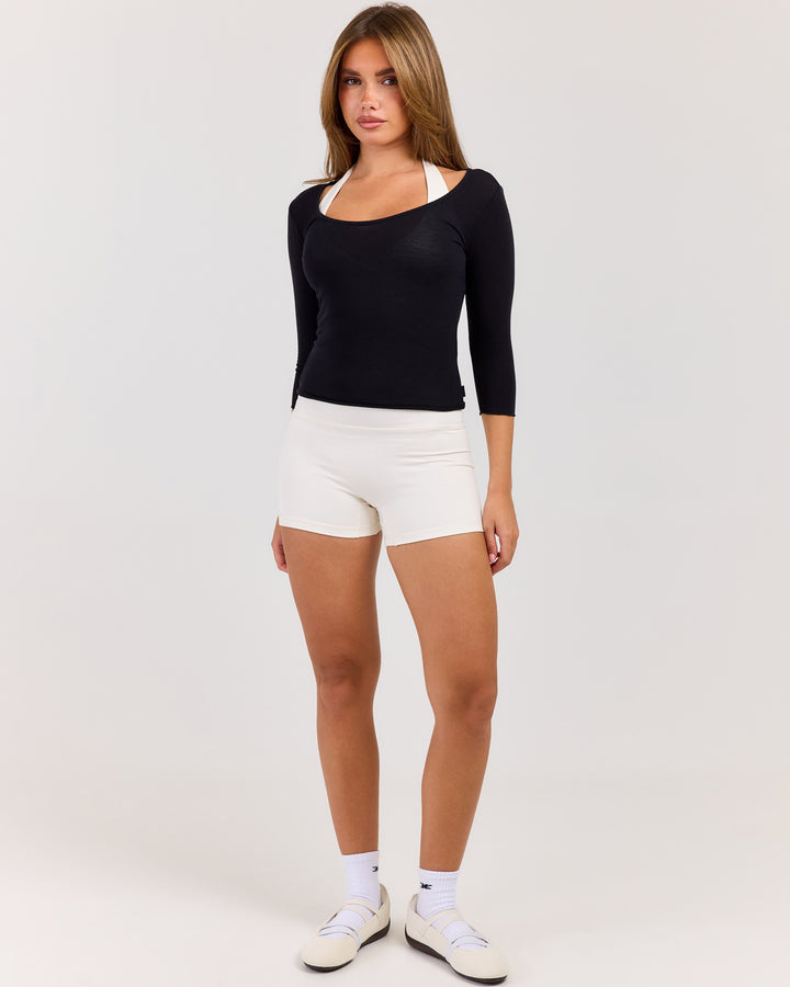 Sheer Flow Scoop Neck 3/4 Sleeve - Black