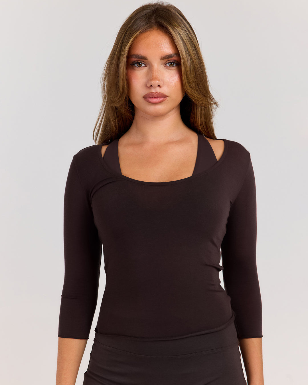 Sheer Flow Scoop Neck 3/4 Sleeve - Coffee Bean