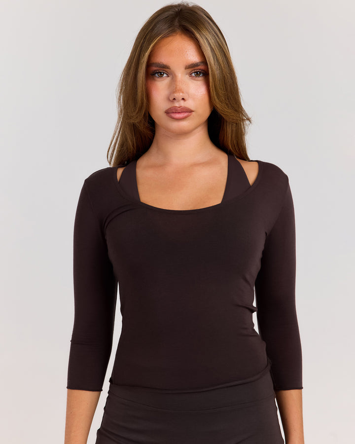 Sheer Flow Scoop Neck 3/4 Sleeve - Coffee Bean