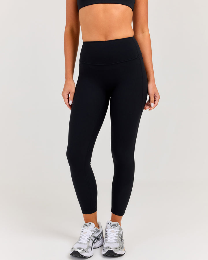 Soléa Pocket Petite Leggings - Black