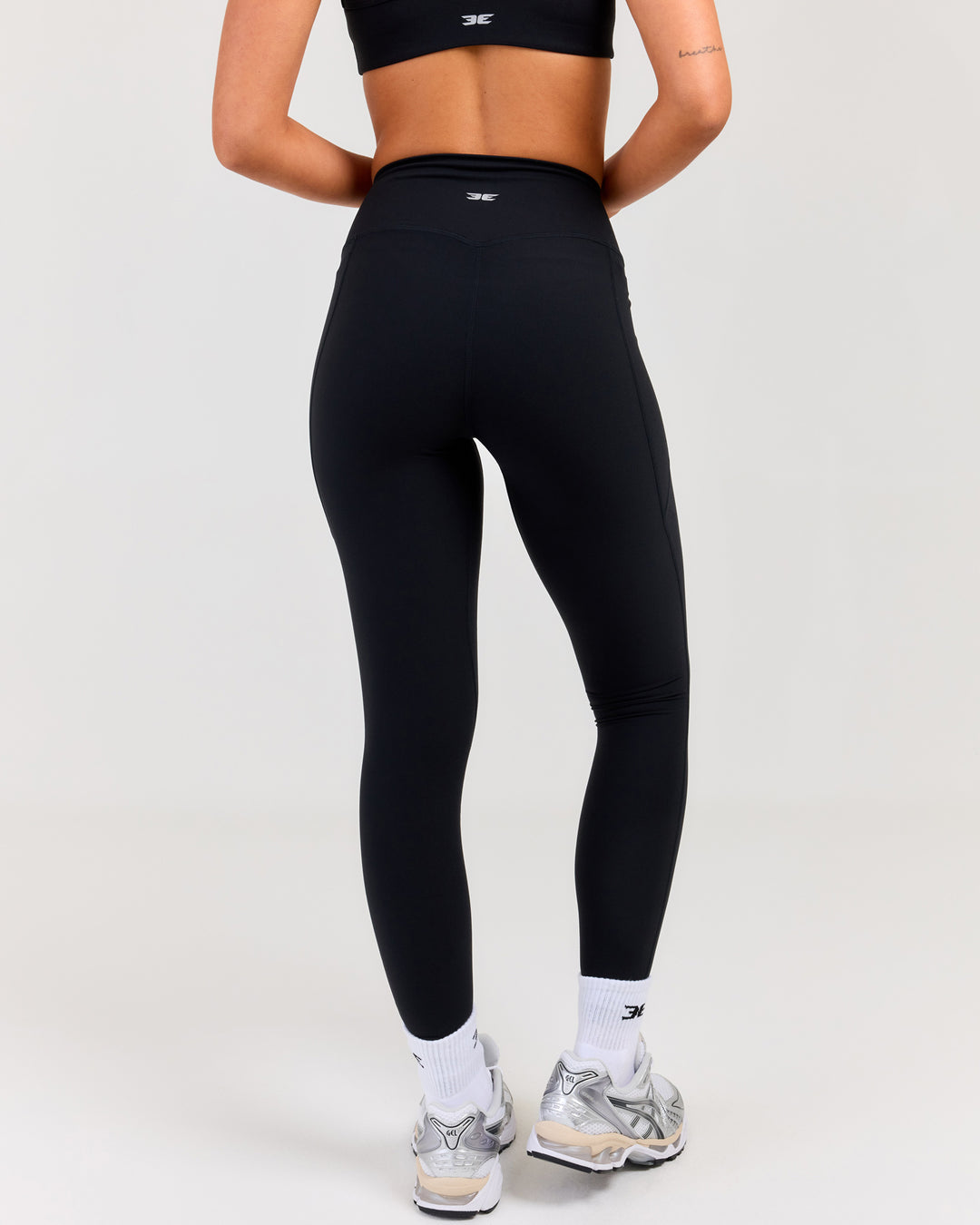 Soléa Pocket Leggings - Black