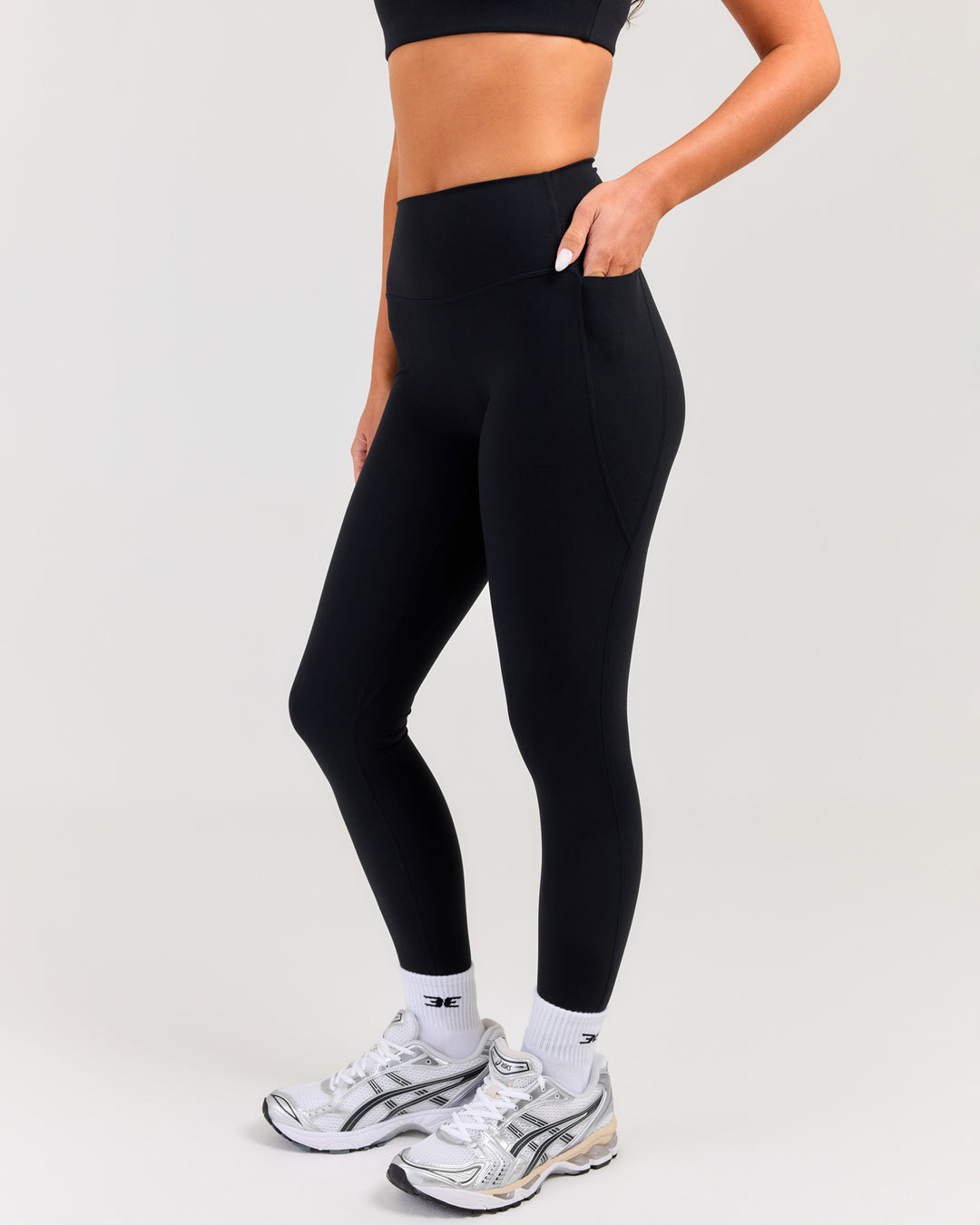 Soléa Pocket Leggings - Black