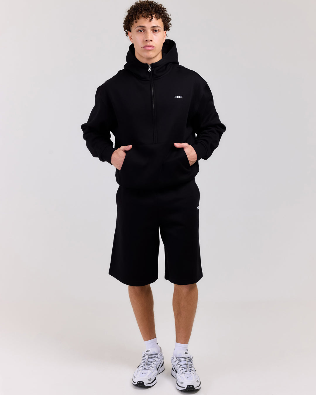 Classic Oversized Shorts - Black
