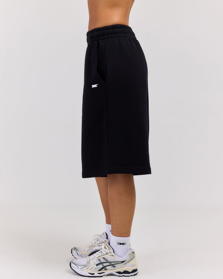 Omni Oversized Shorts - Black