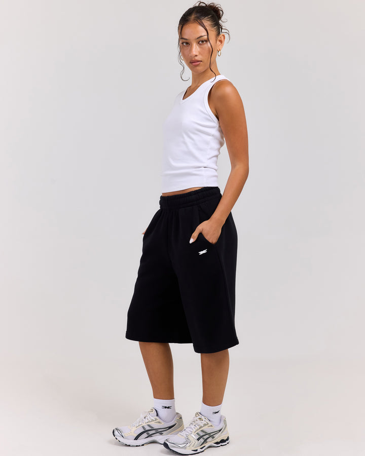 Omni Oversized Shorts - Black
