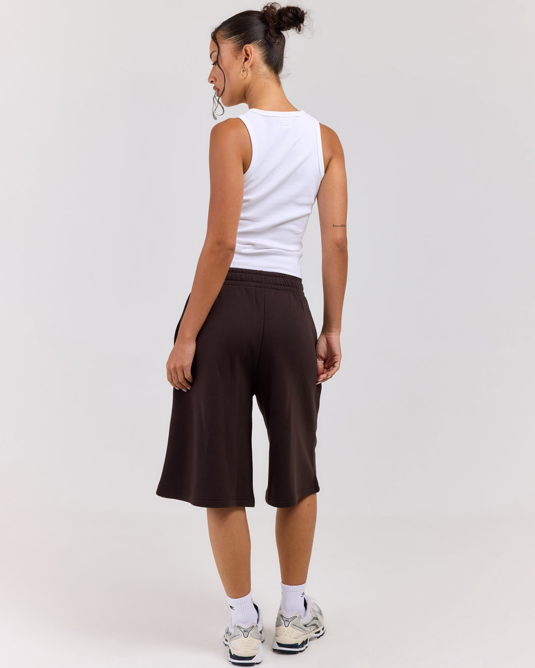 Omni Oversized Shorts - Coffee Bean