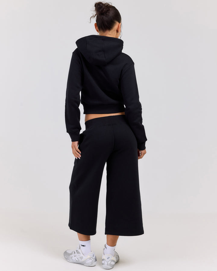 Omni Capri Pants - Black