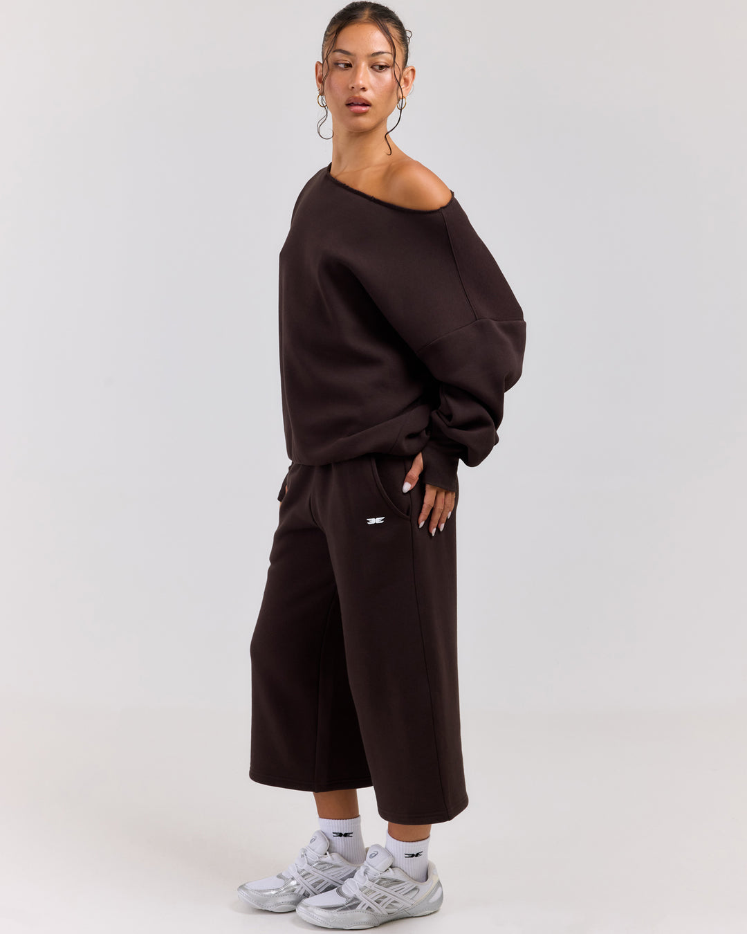 Omni Capri Pants - Coffee Bean