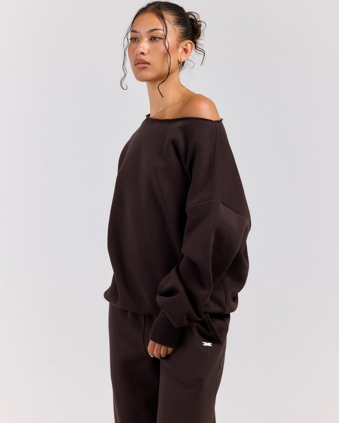 Omni Off Shoulder Crewneck - Coffee Bean