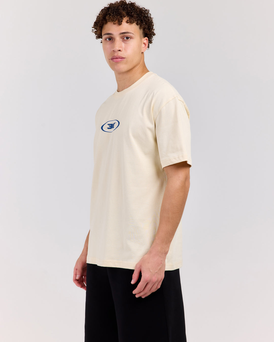 Badge Tee - Ecru/Dusty Blue