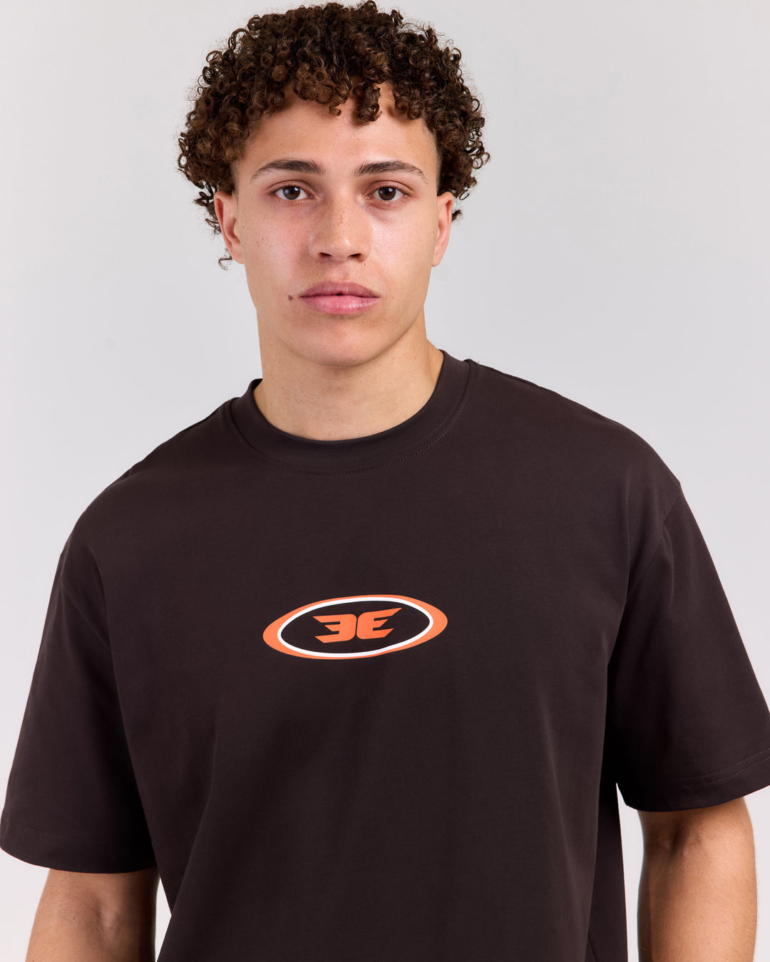 Badge Tee - Coffee Bean/Orange