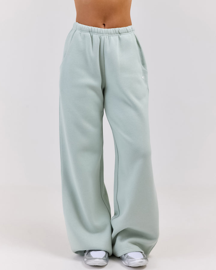 Omni Studio Trackpants V2  - Dusty Mint