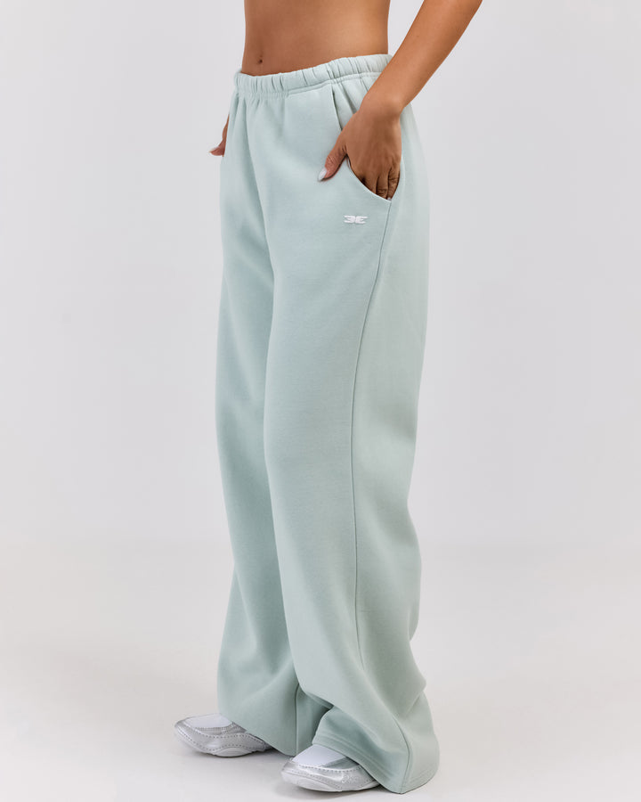 Omni Studio Trackpants V2  - Dusty Mint