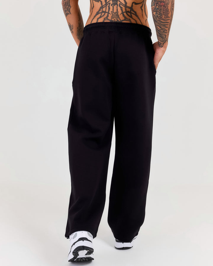 Pro Tech Straight Leg Pant - Black