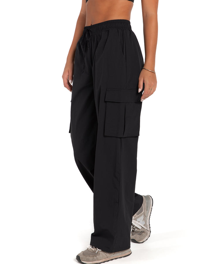 Oversized Cargo Pants - Black